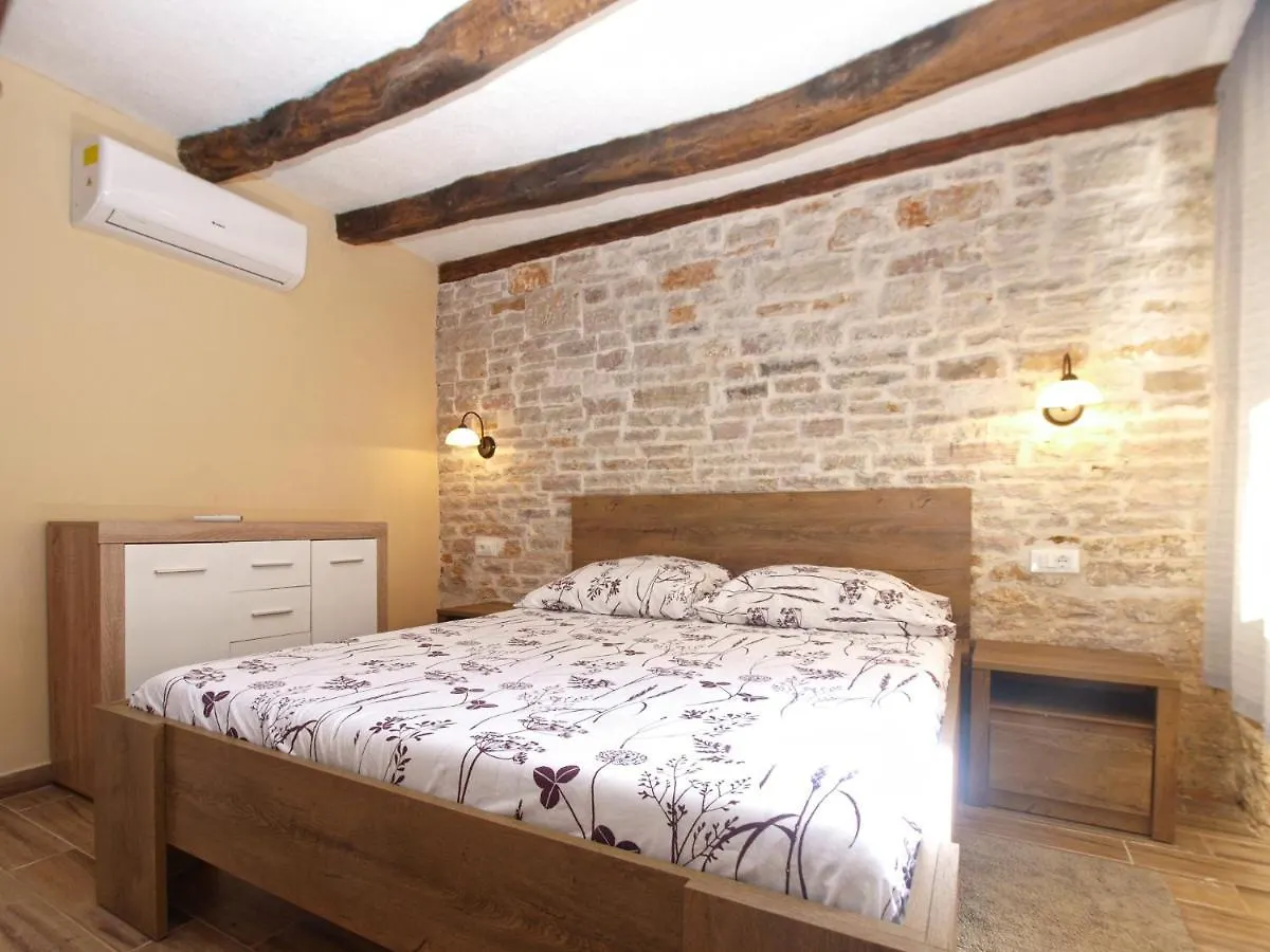 Dom wakacyjny Willa House Jasici 2014 Žminj